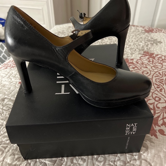 Naturalizer Shoes - Women business shoes